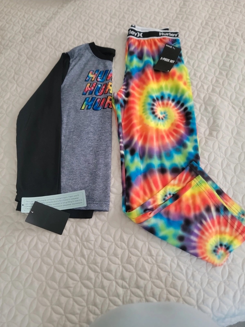 Hurley Rainbow Tie-Dye Spiral Leggings with Black & Gray Graphic Long Sleeve Top